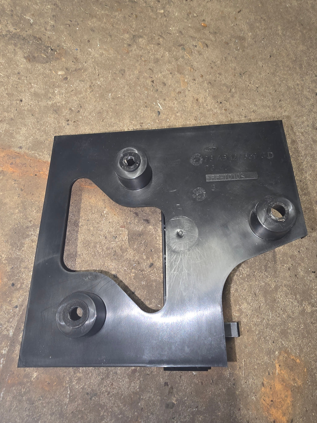Ford Focus Mk1 Ecu Cradle Bracket