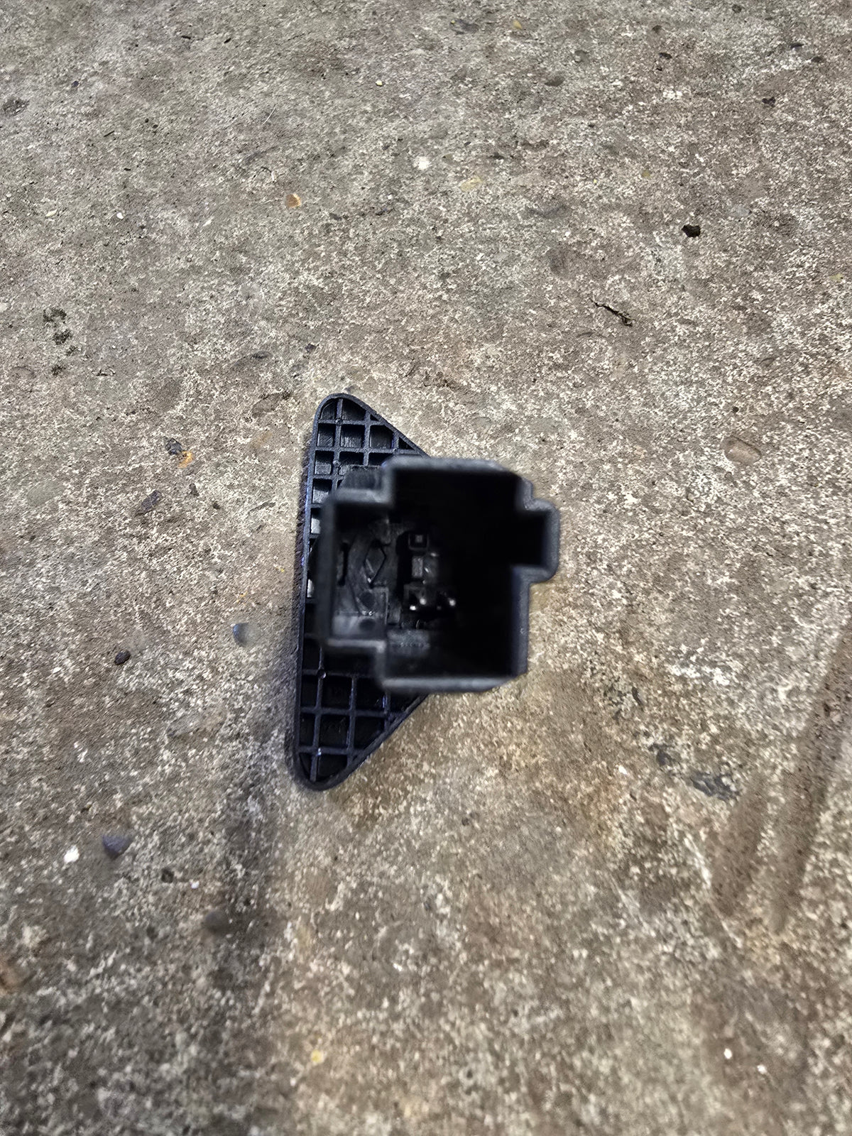 Ford Focus Mk1 98-04 Tailgate Boot Switch