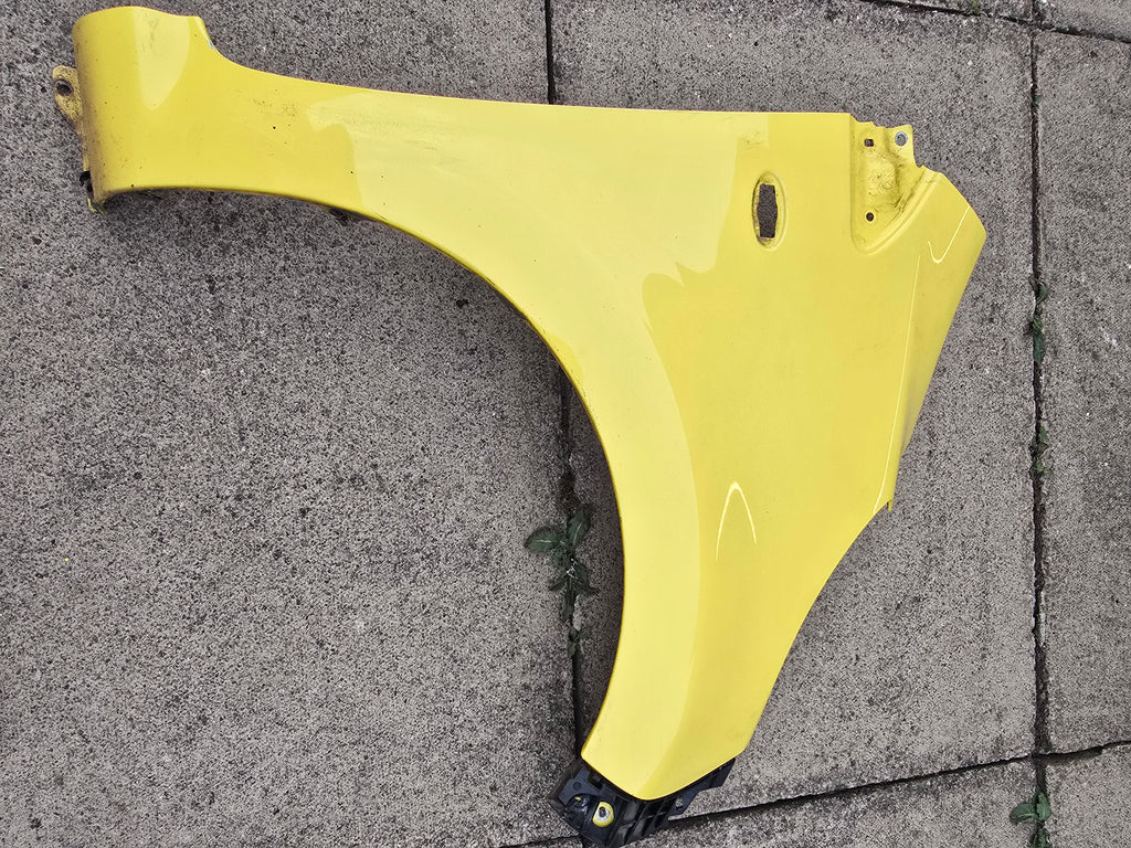 Peugeot 107 2010 Drivers Wing