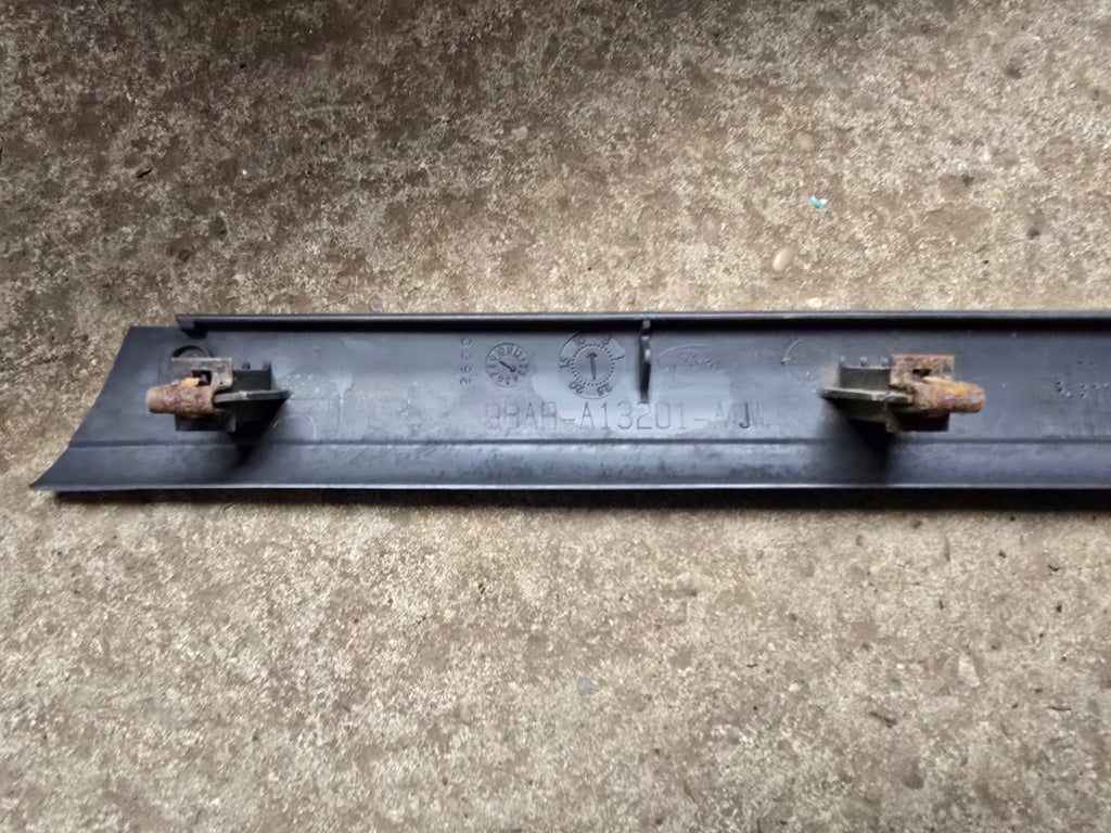 Ford Focus Mk1 98-2004 Passenger Side Rear Plastic Door Trim(Genuine OE 98ABA13201Akjw)