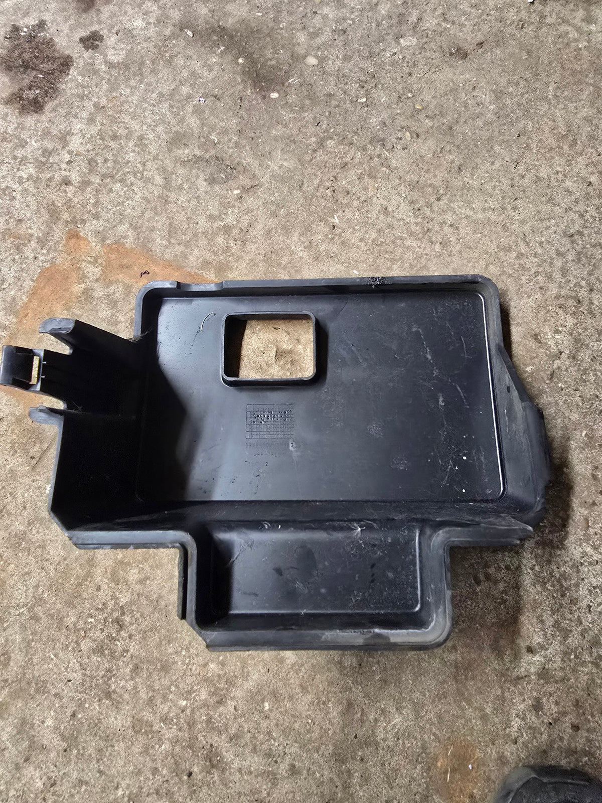 Ford Focus Mk1 98-2004 Battery Box Cover