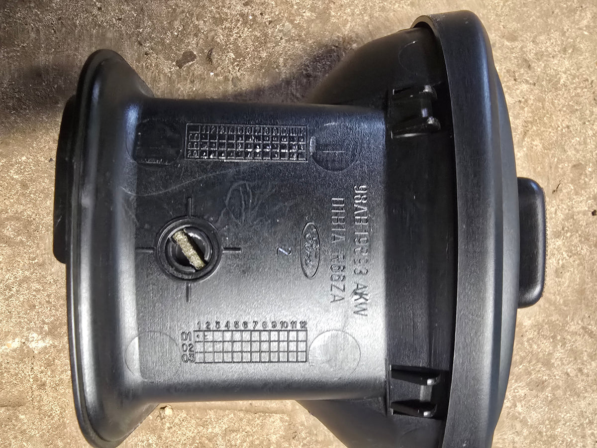 FORD FOCUS MK1 1998 - 2004 HEATER BLOWER AIR VENT IN DASHBOARD