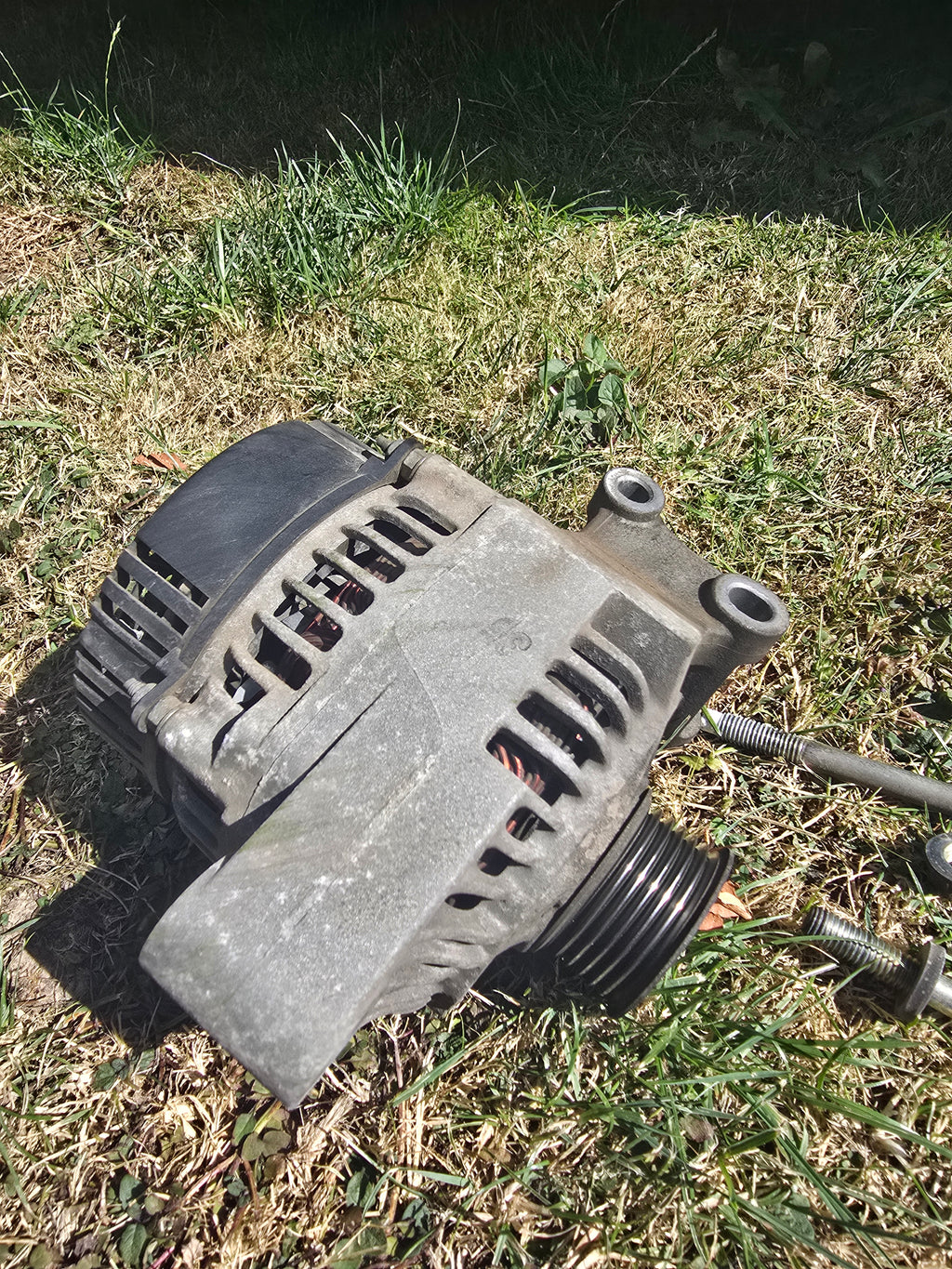 Ford Focus 1.6 2001 Mk1 Alternator