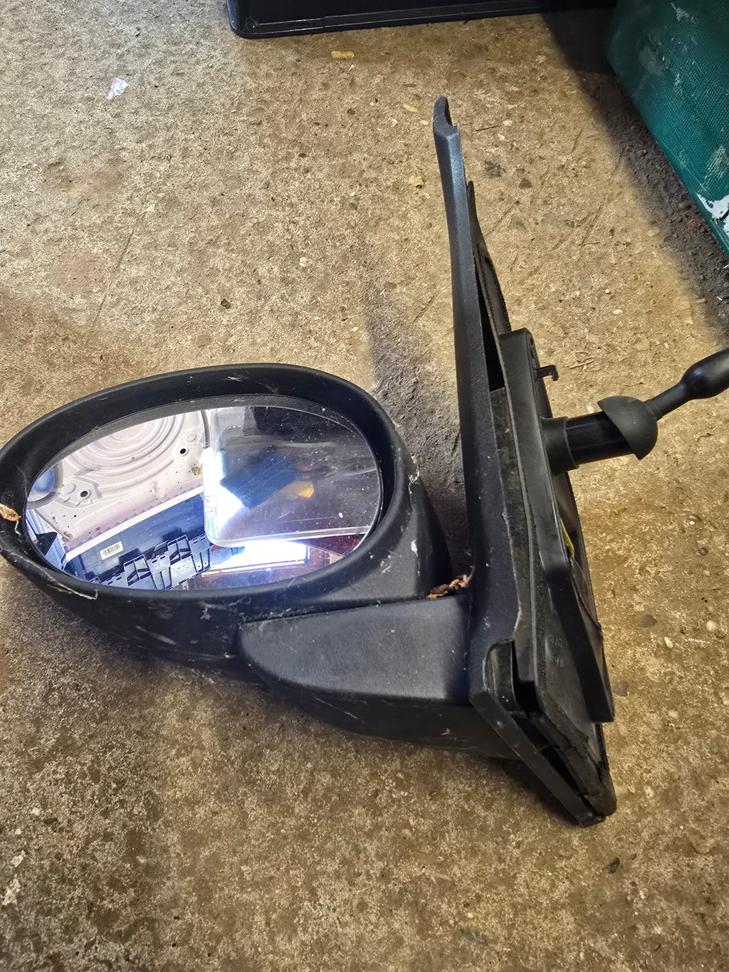 Peugeot 107 2010 Passenger Wing Mirror Unit