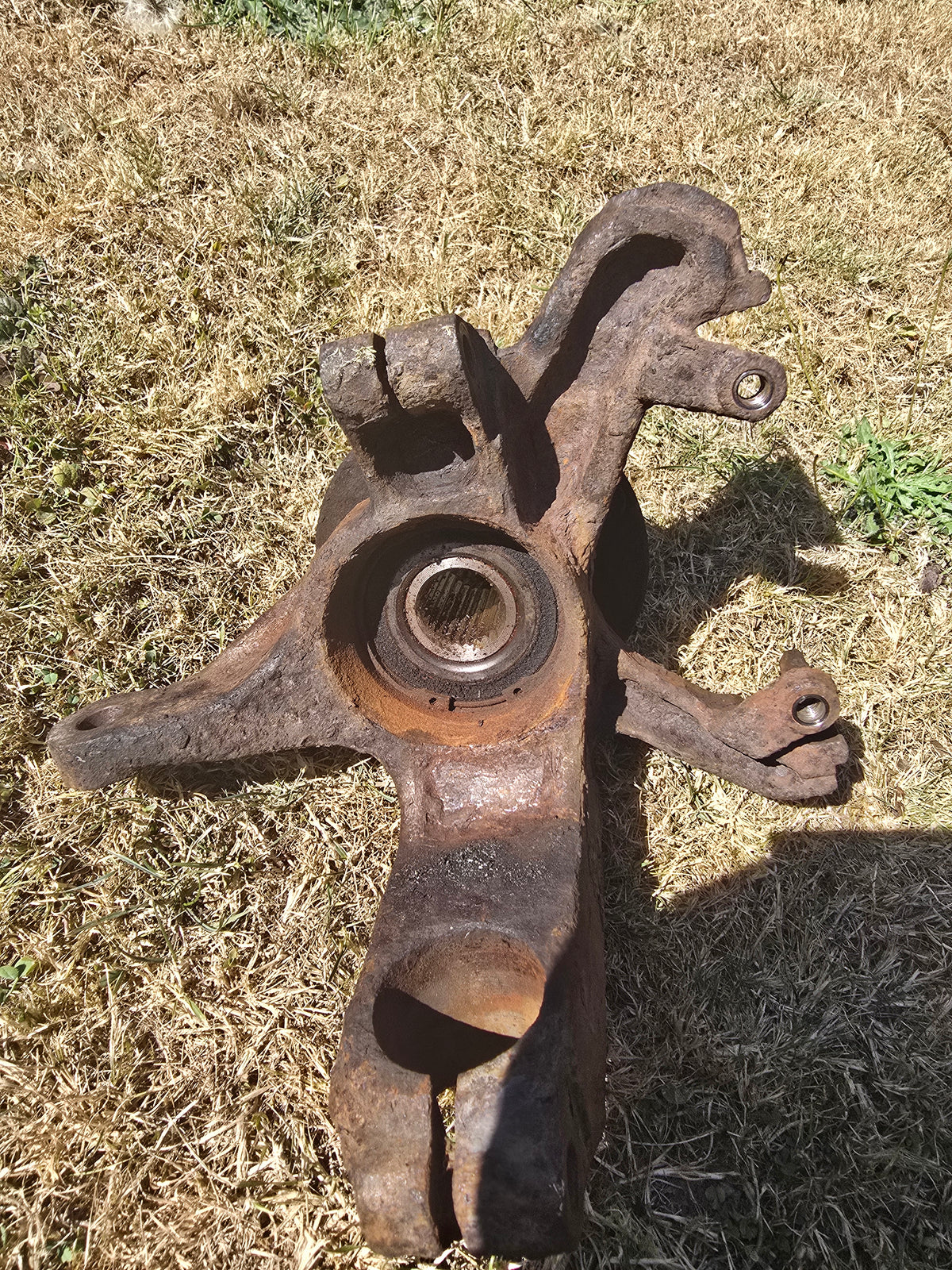 Ford Focus 1.6 2001 Mk1 Drivers Side Hub