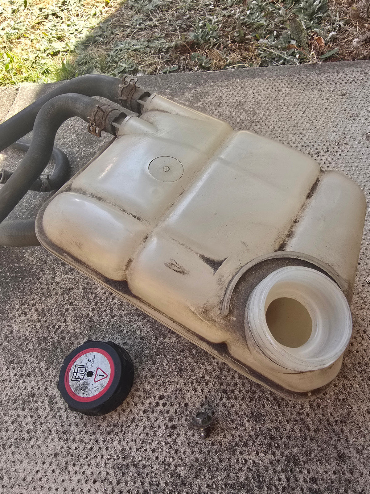 Ford Focus 2001 1.6 Mk1 Expansion Tank & Pipes