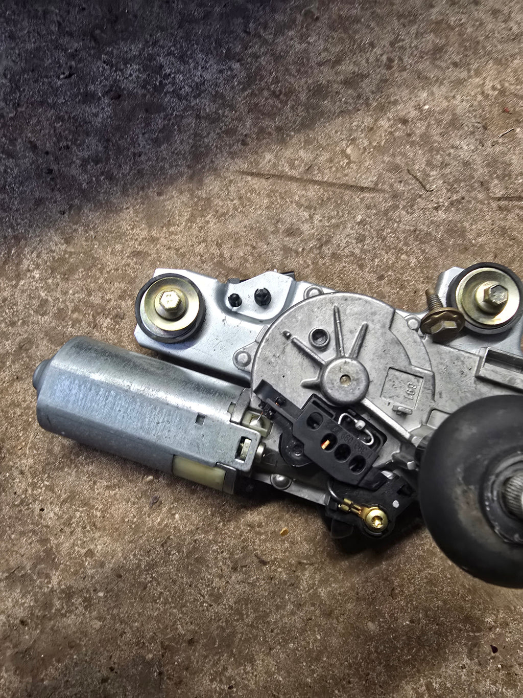 Ford Focus Mk1 98-2004 Rear Wiper Motor