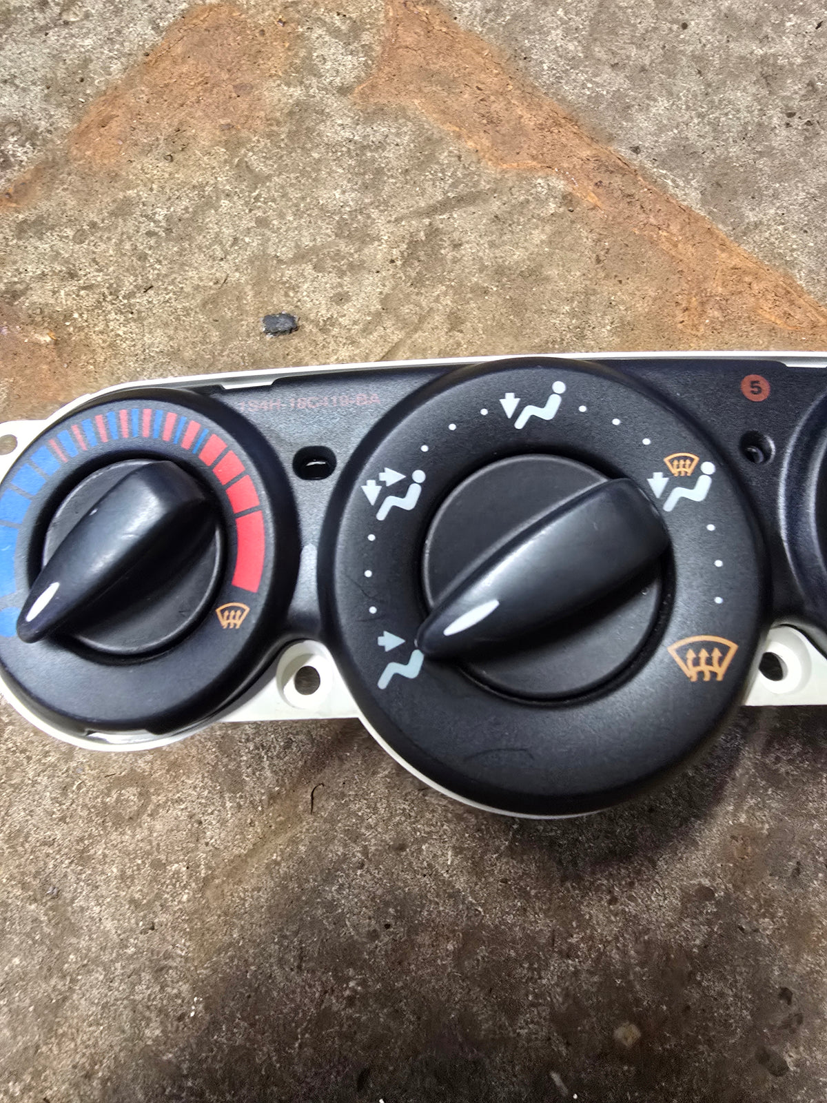 Ford Focus Mk1 98-04 Heater Climate Control Switch