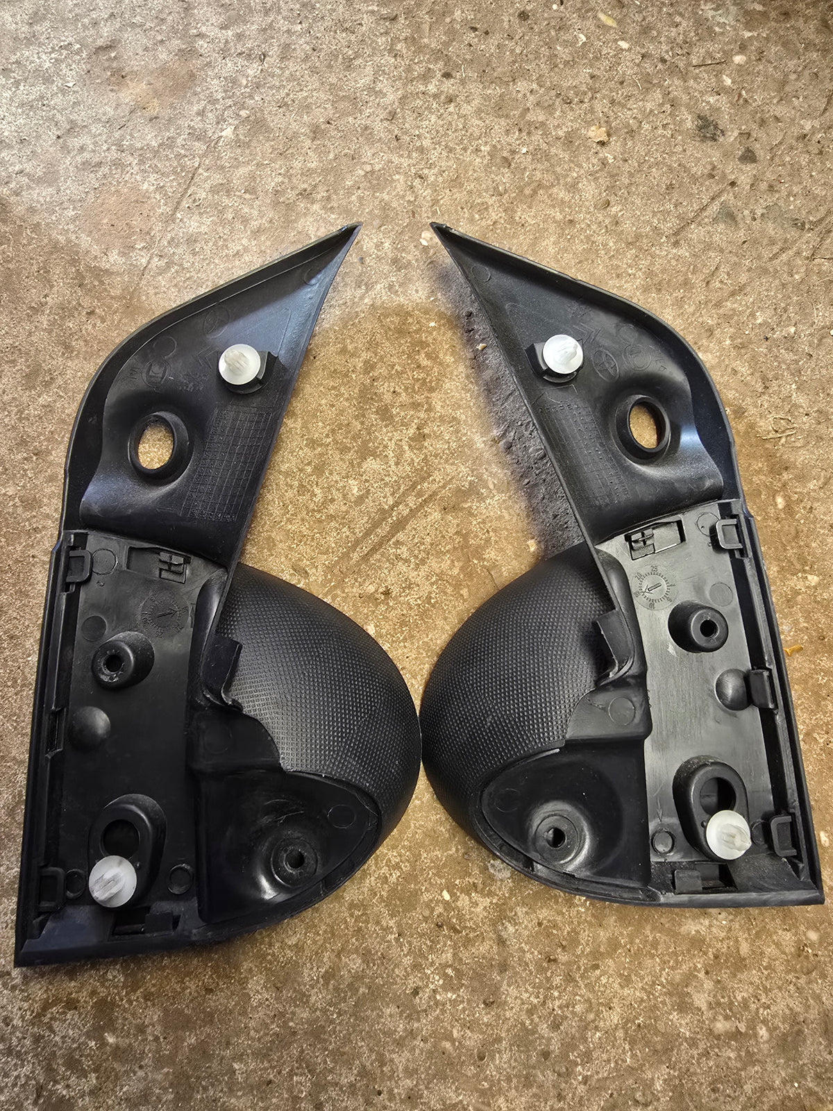 Peugeot 107 2010 Interior Wing Mirror Trims