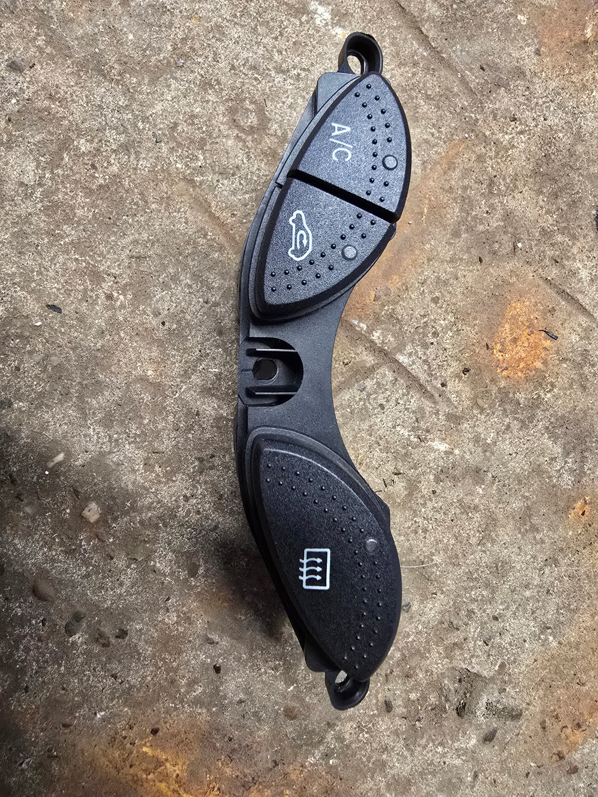 Ford Focus Mk1 98-04 Ac, Rear Heated Screen Switch