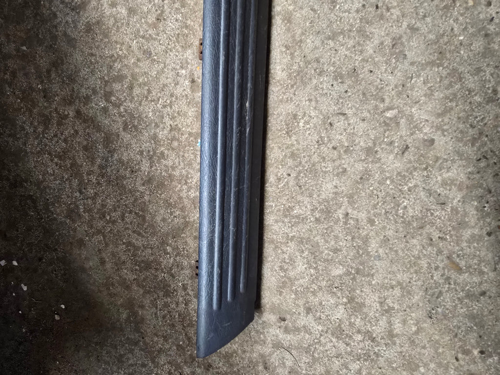 Ford Focus Mk1 98-2004 Passenger Side Rear Plastic Door Trim(Genuine OE 98ABA13201Akjw)