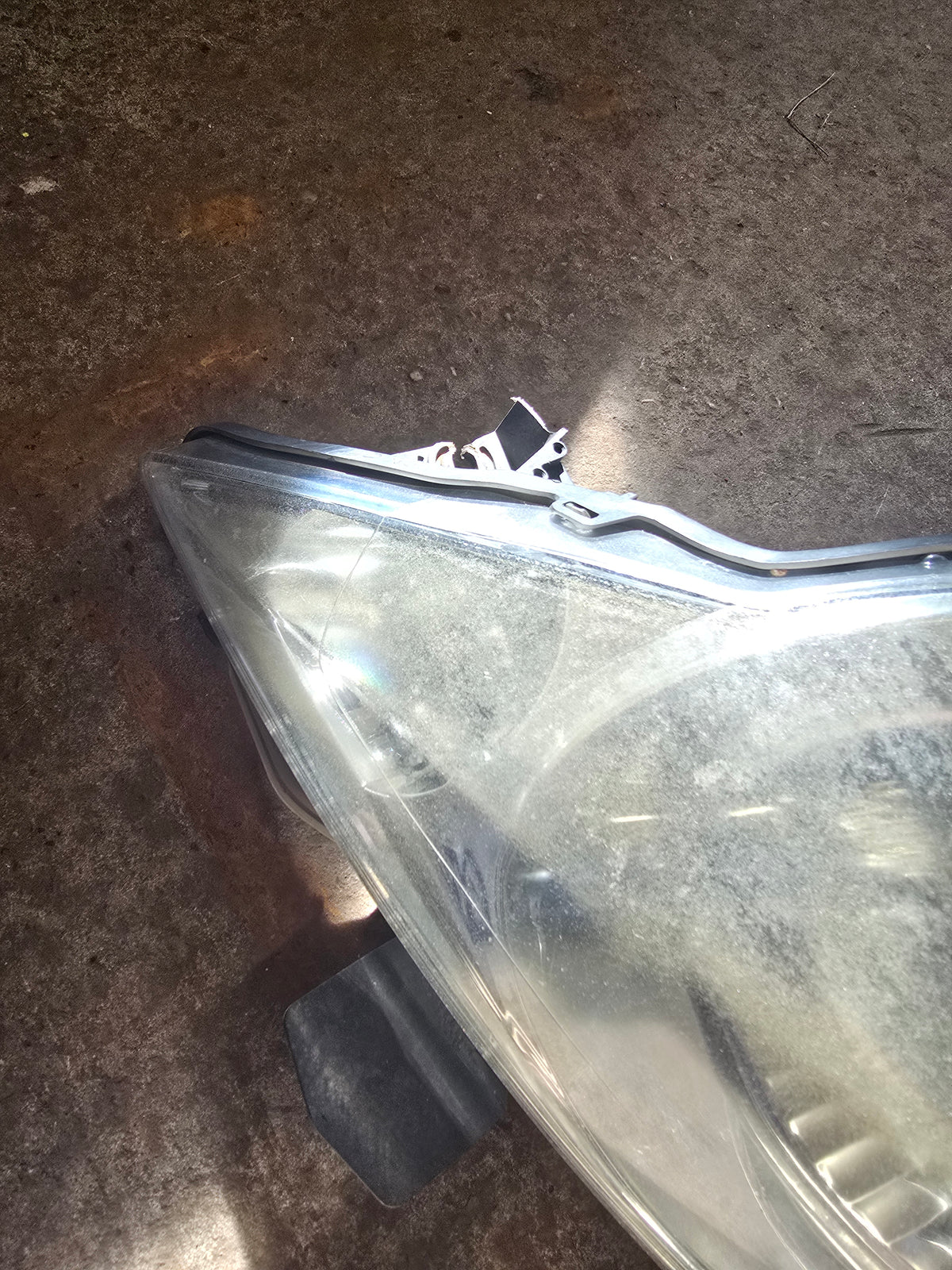Peugeot 107 Passenger Headlight 2010