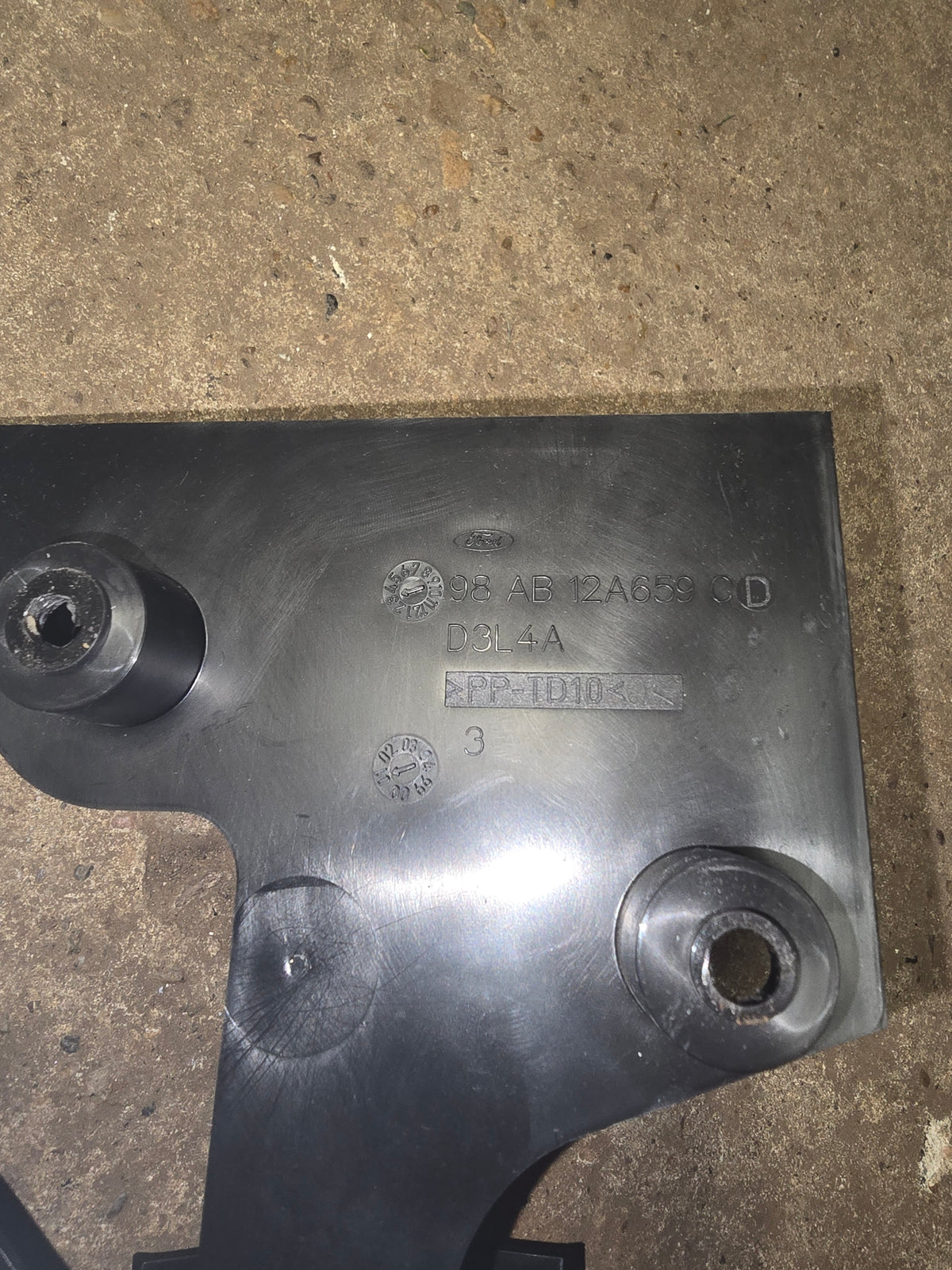 Ford Focus Mk1 Ecu Cradle Bracket