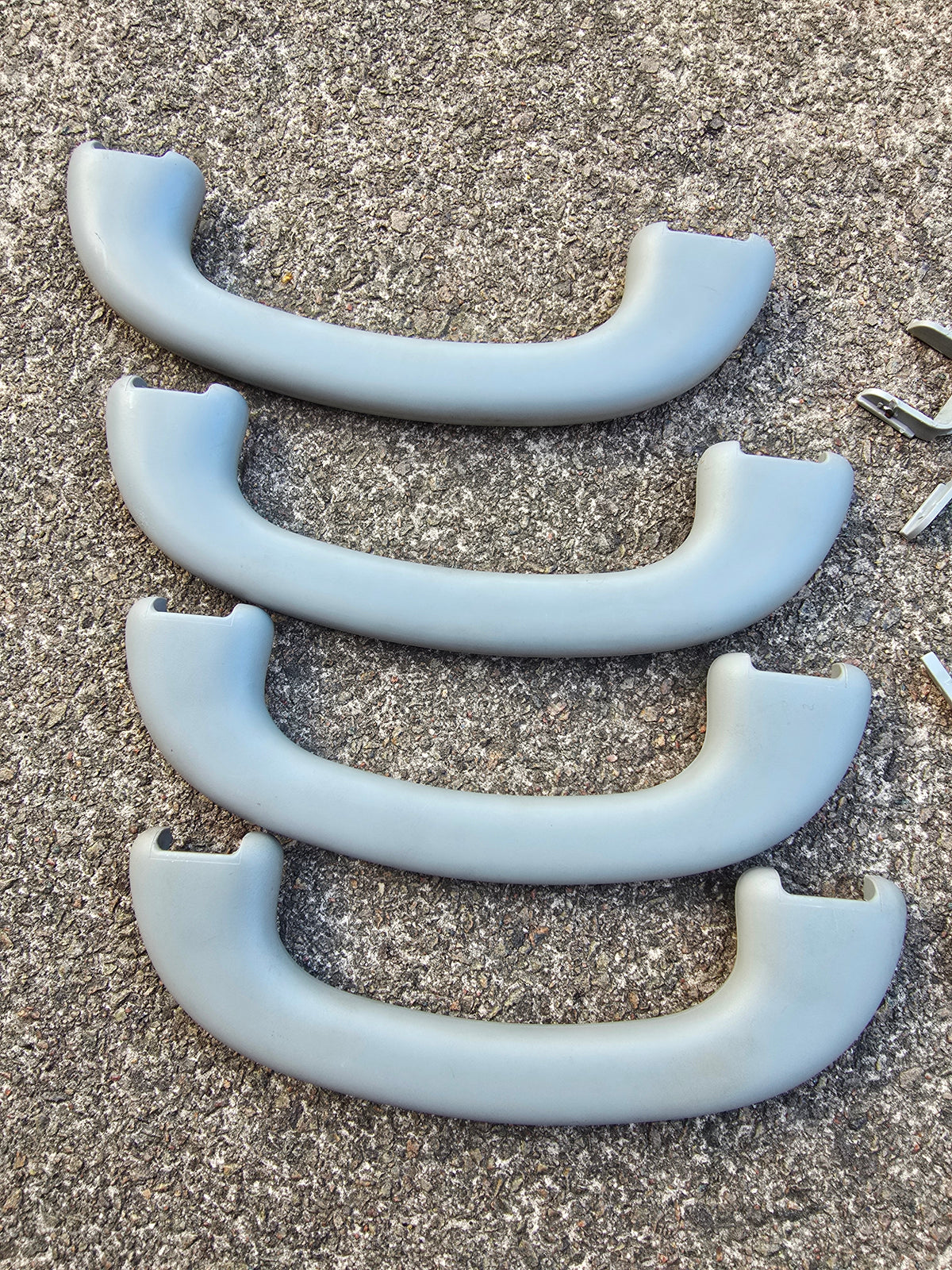 Ford Focus Mk1 98-2004 Interior Grab Handles (Priced Each)