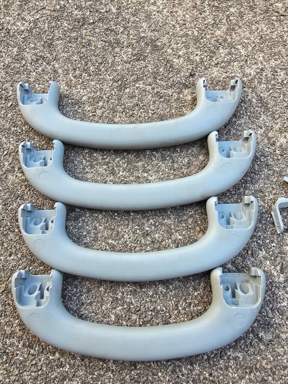 Ford Focus Mk1 98-2004 Interior Grab Handles (Priced Each)
