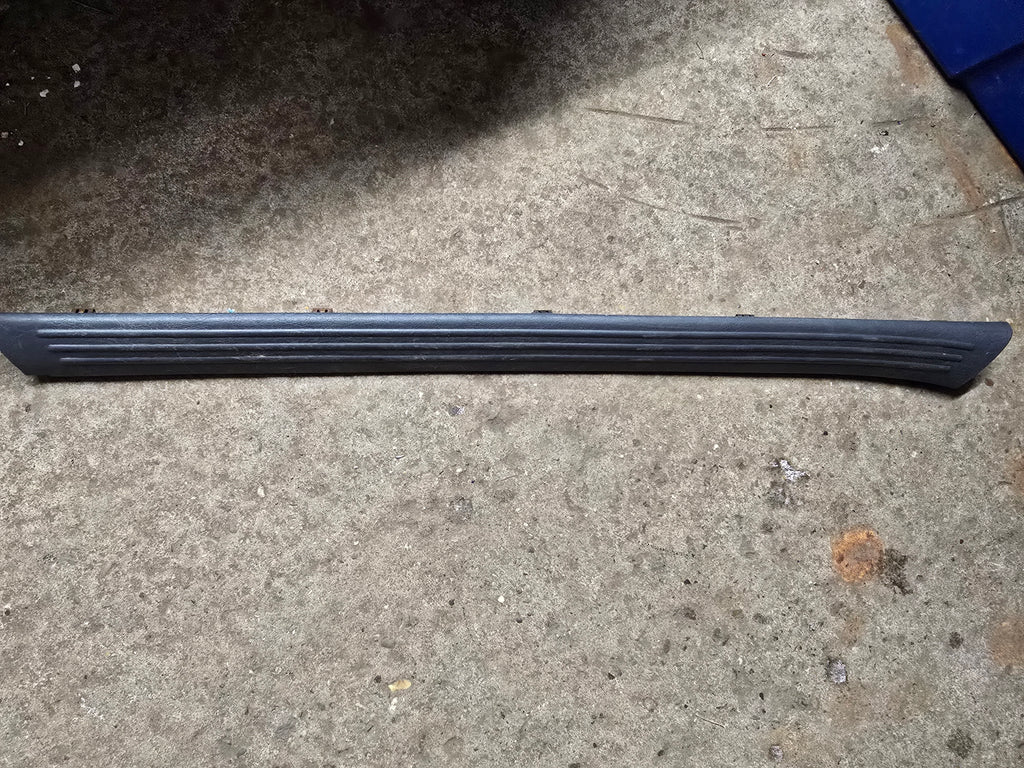 Ford Focus Mk1 98-2004 Passenger Side Rear Plastic Door Trim(Genuine OE 98ABA13201Akjw)