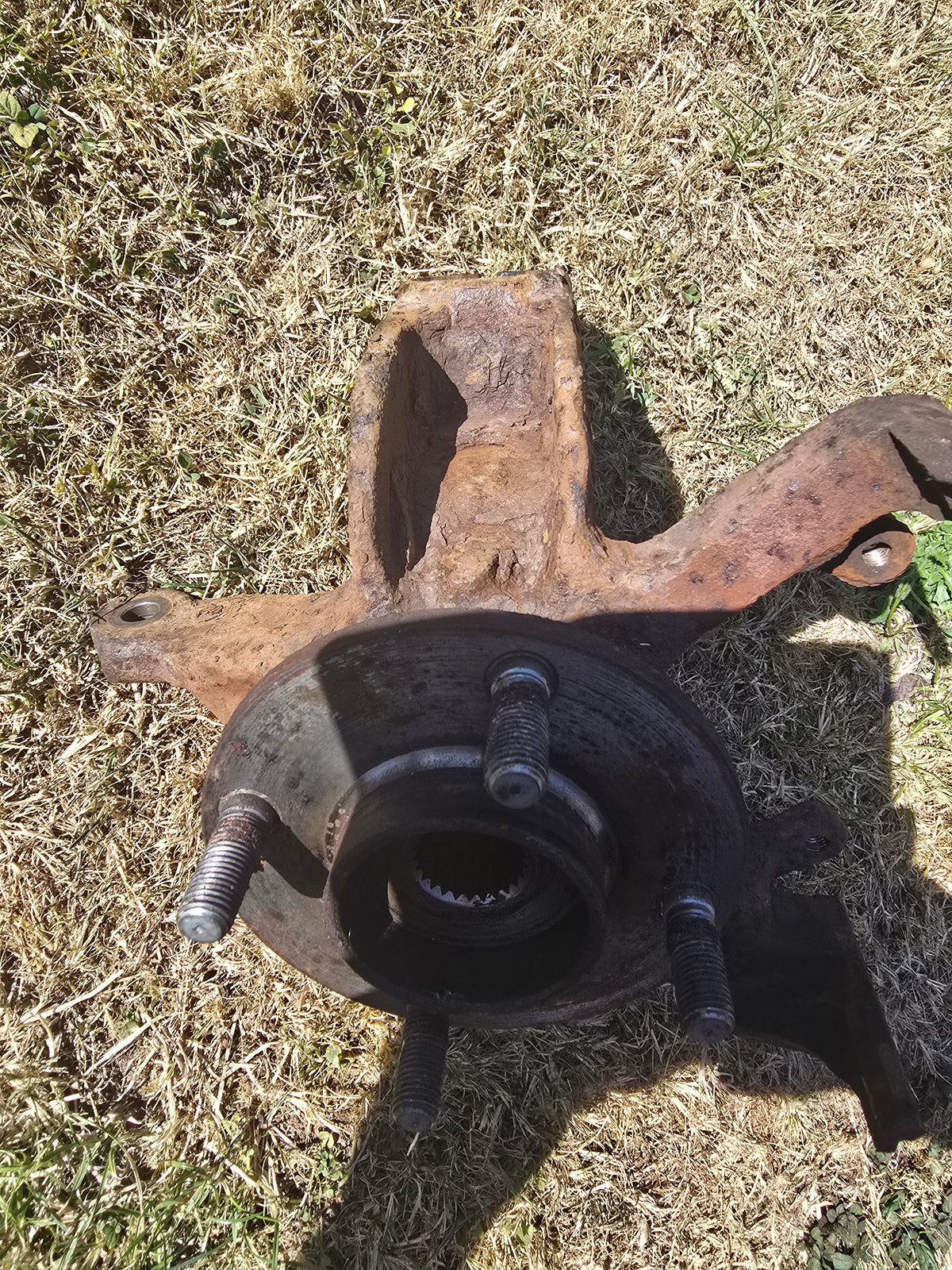 Ford Focus 1.6 2001 Mk1 Drivers Side Hub