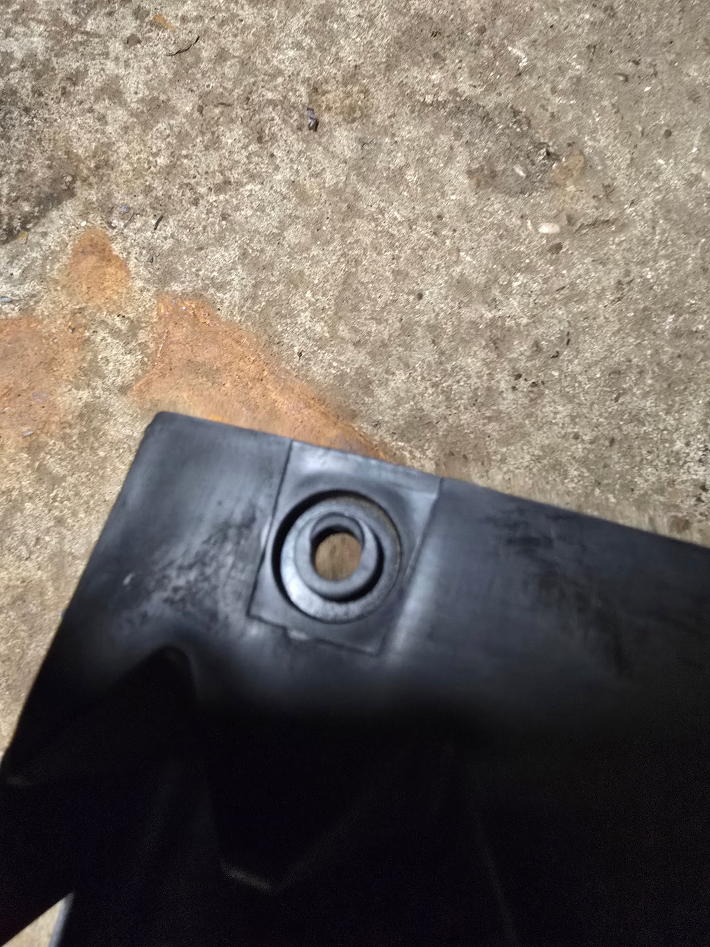 Ford Focus Mk1 98-2004 Bottom Pulley Splash Guard