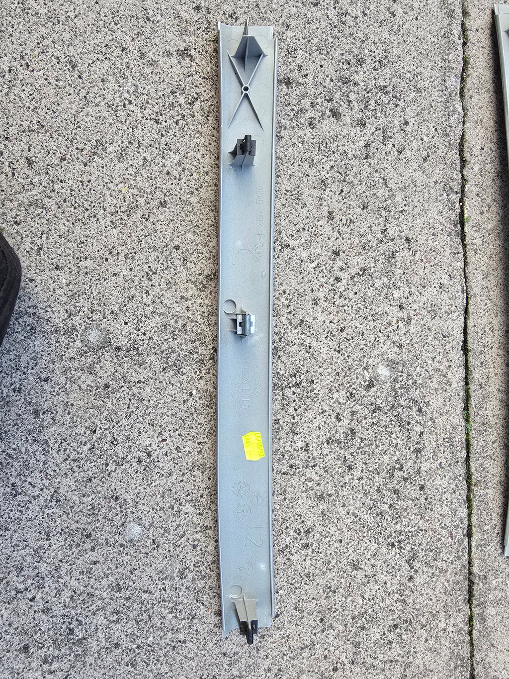 Ford Focus Mk1 98-2004 Interior Rear Trim (oe 98ABA51749CDW)