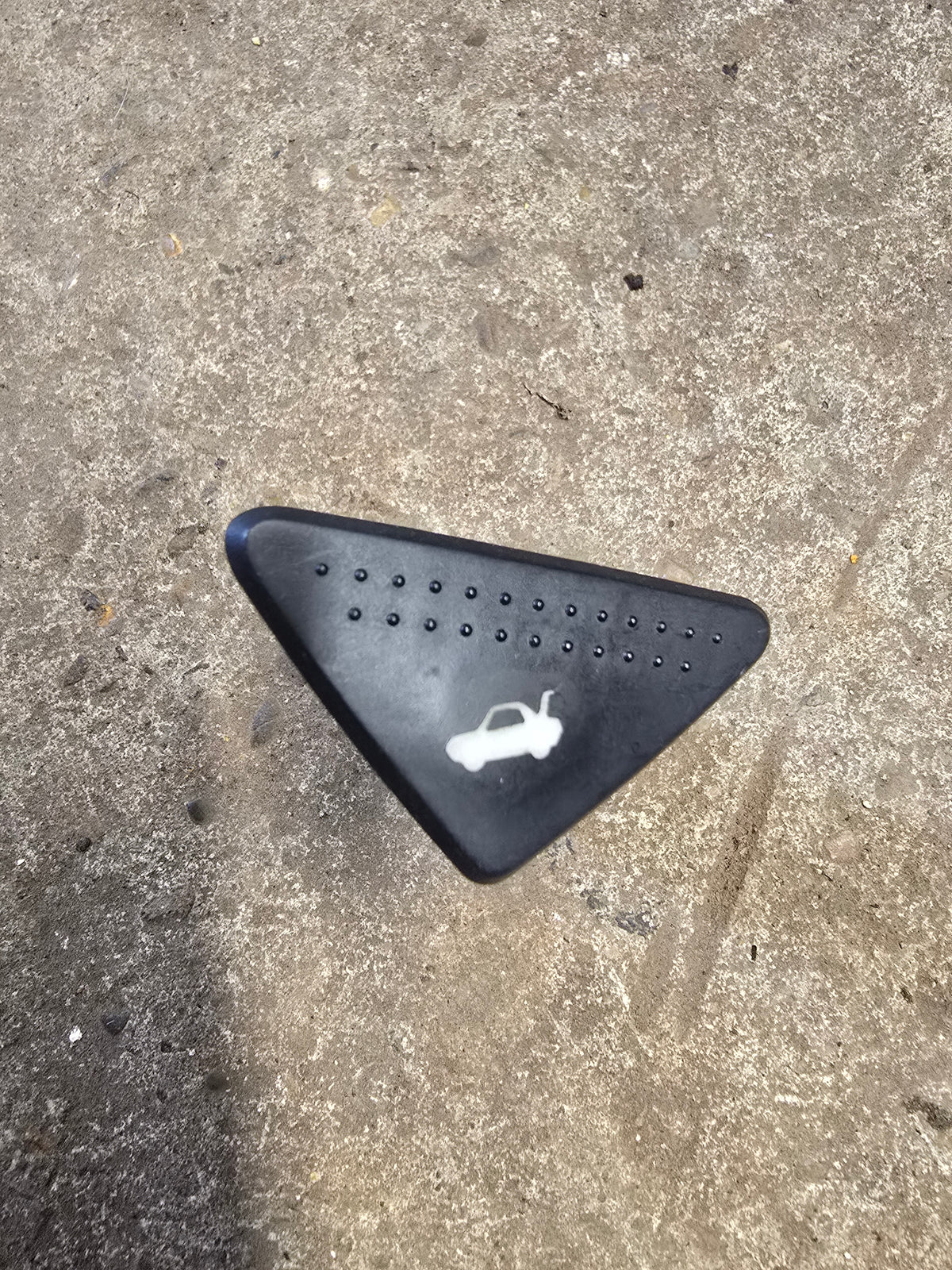 Ford Focus Mk1 98-04 Tailgate Boot Switch